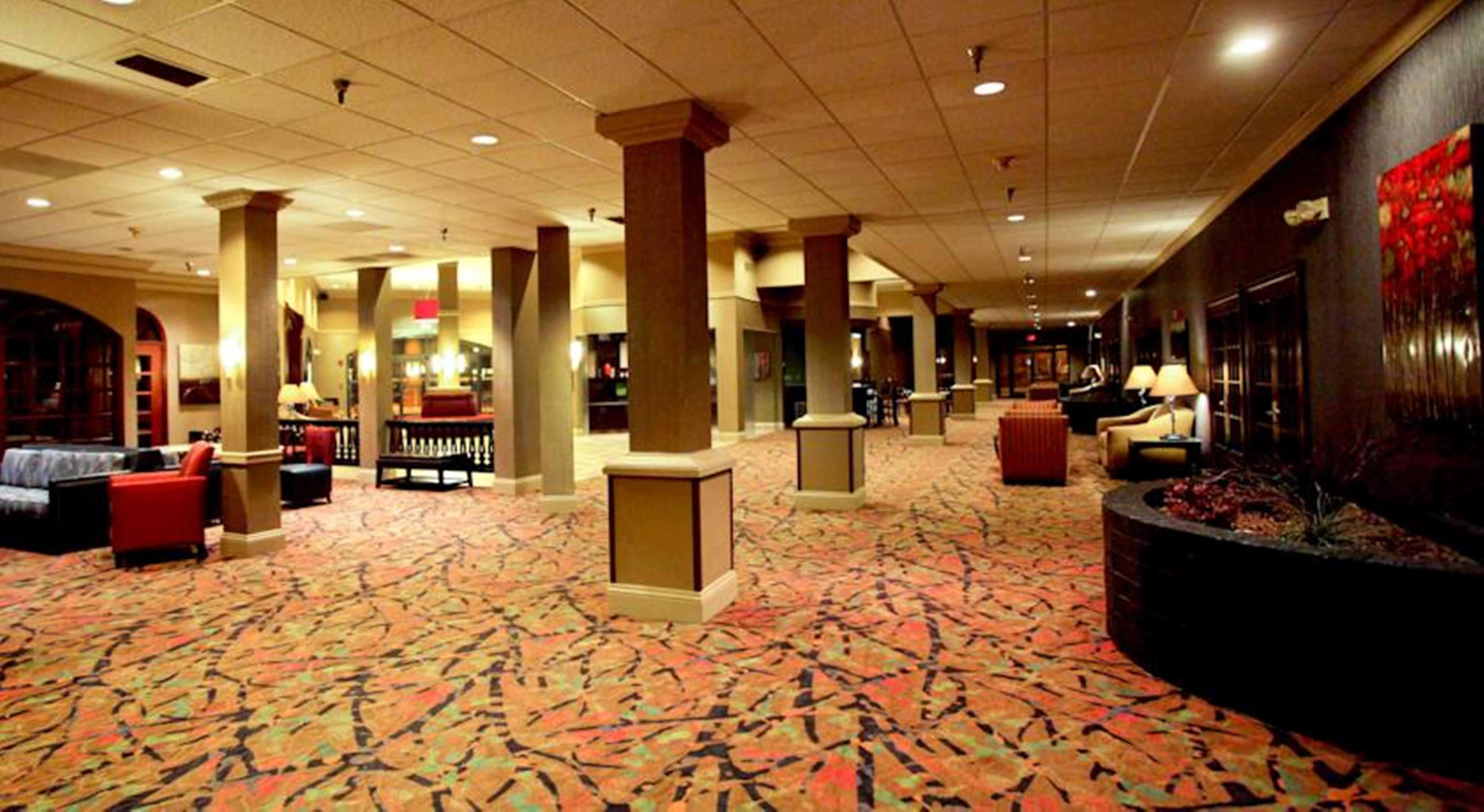 Holiday Inn Dubuque/Galena By Ihg Eksteriør billede