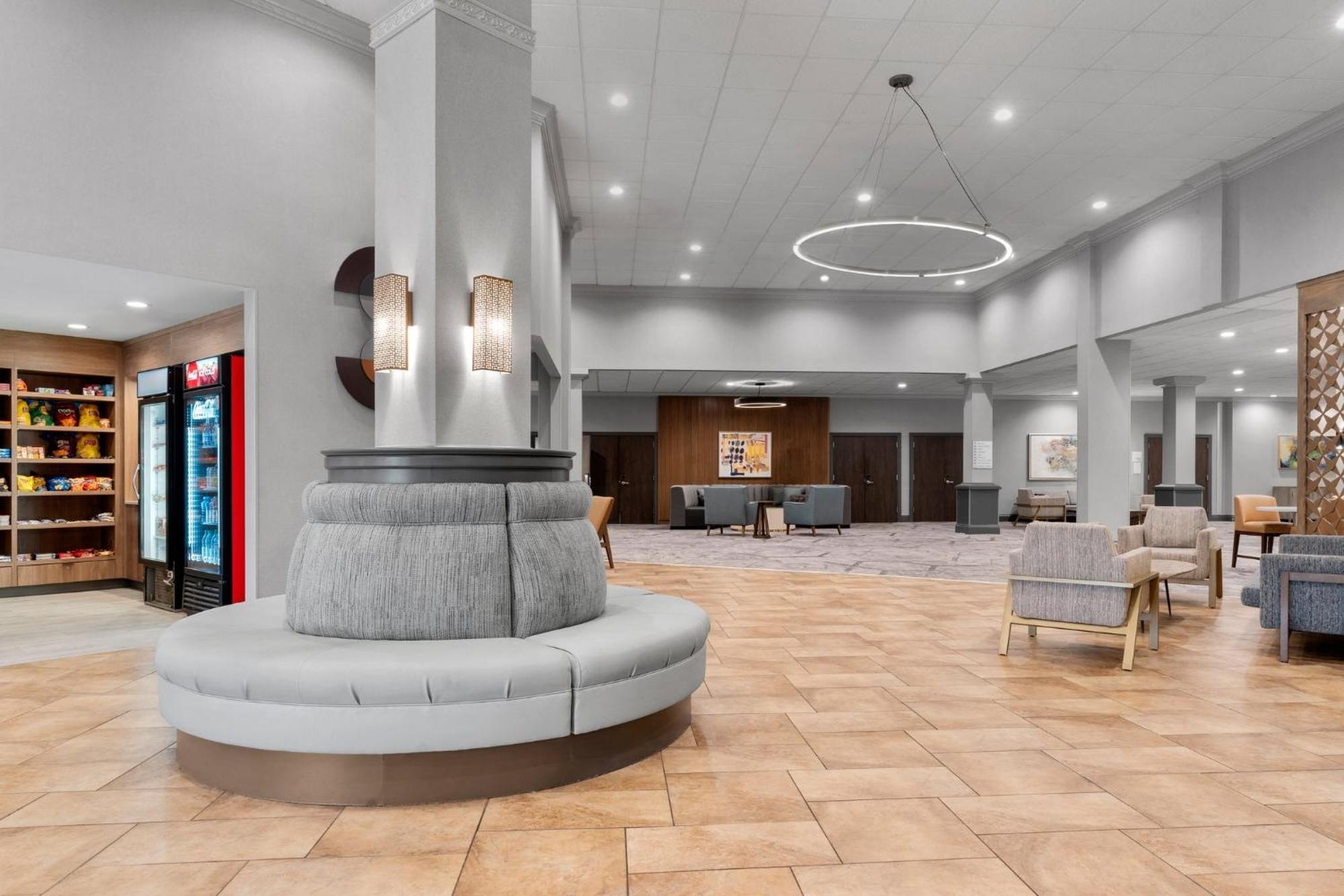 Holiday Inn Dubuque/Galena By Ihg Eksteriør billede