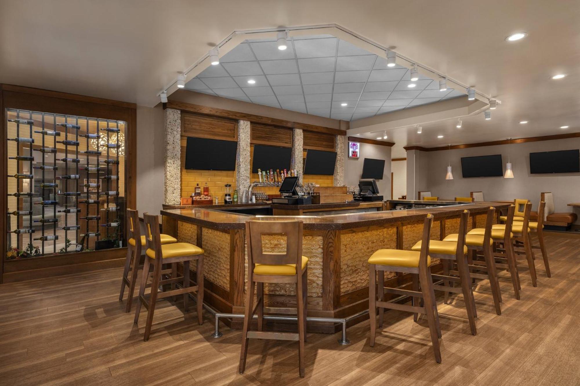 Holiday Inn Dubuque/Galena By Ihg Eksteriør billede